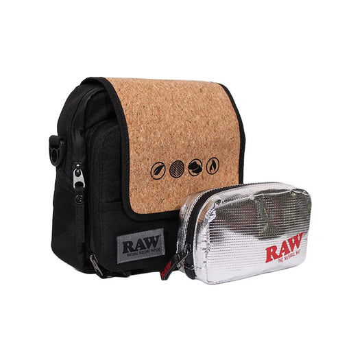 La Day Bag de RAW es una mochila de viaje a prueba de olor (Smell Proof) y resistente al agua