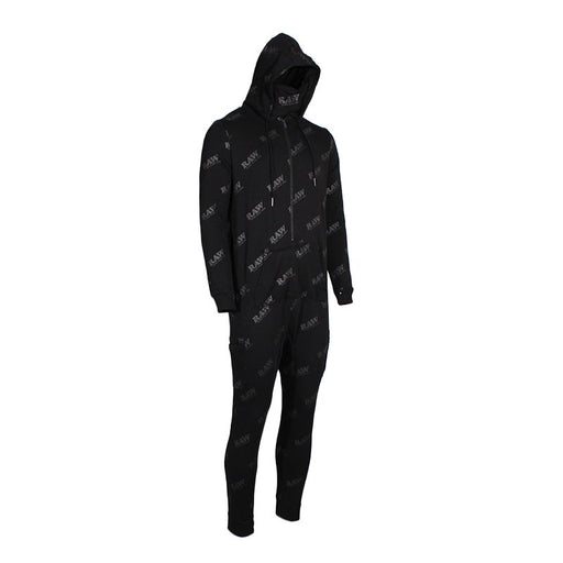 Pijama RAW Black Onesie en color negro con letras blancas (ropa para dormir)